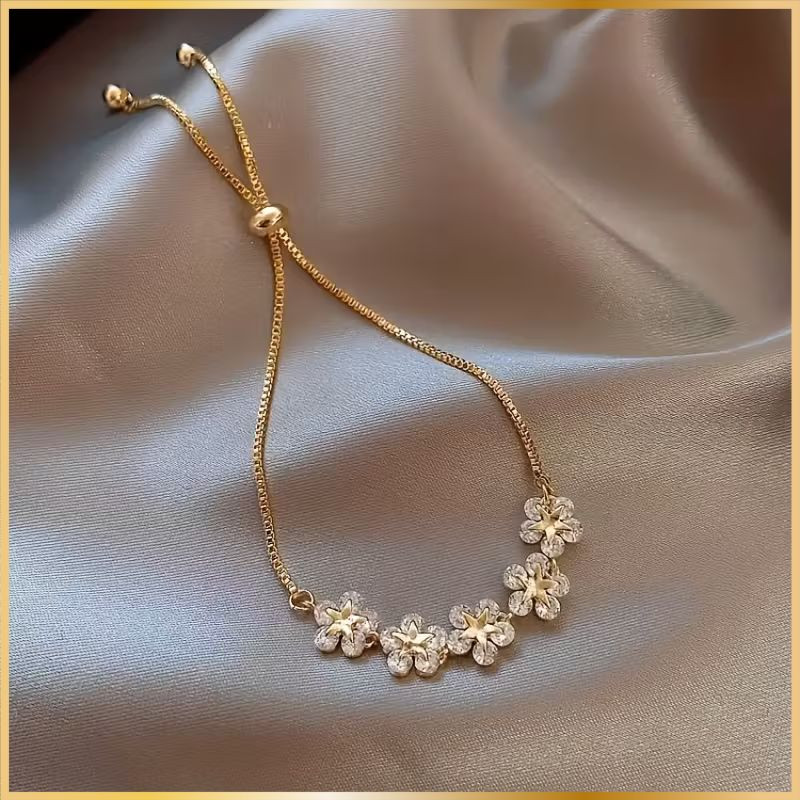 Bracelet Floral Ajustable en Acier Inoxydable Doré